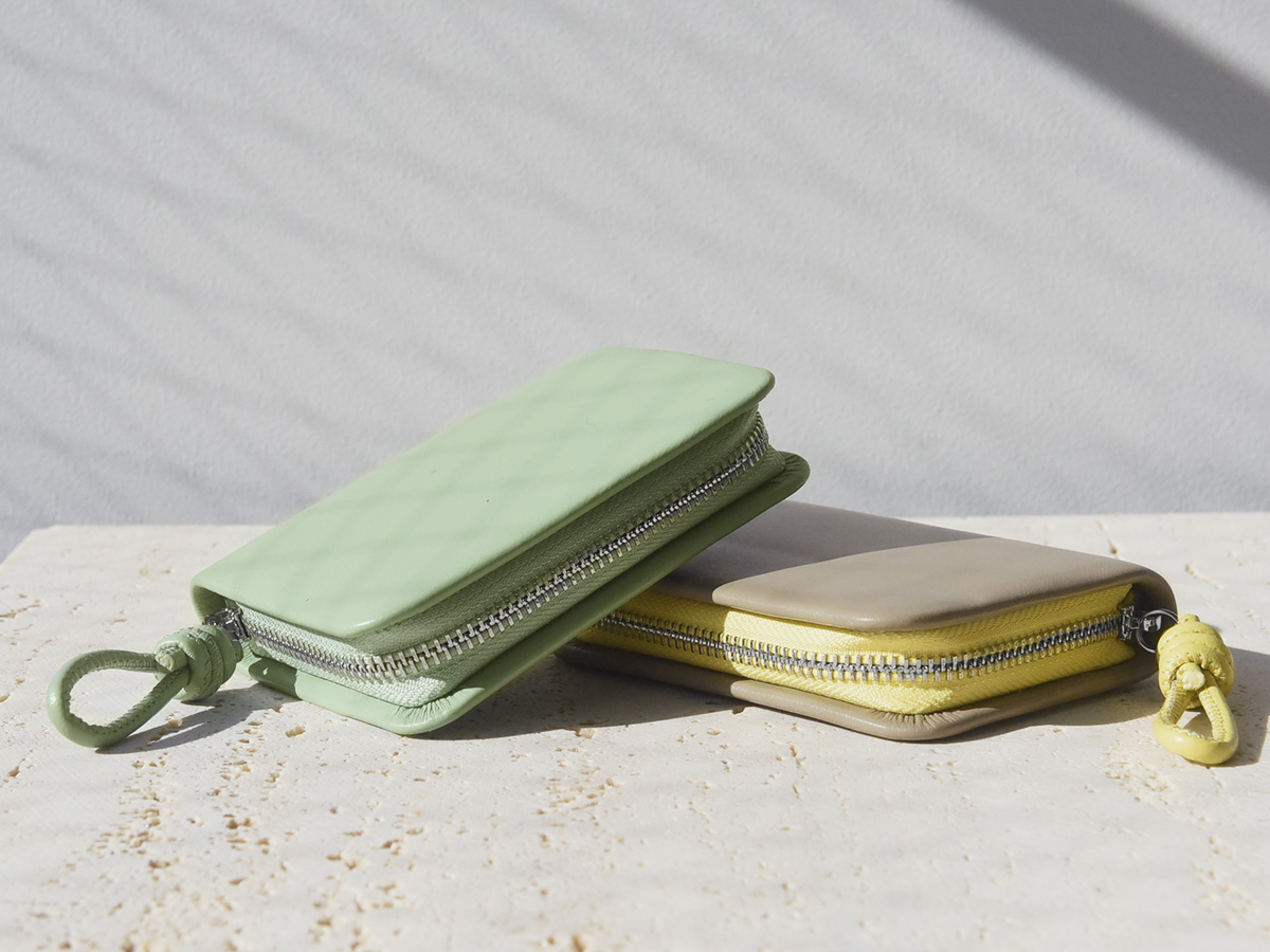 お財布買い換えの「決め手」は？スタッフ3名に聞いた、ラムレザーミニ財布の好きなとこ。