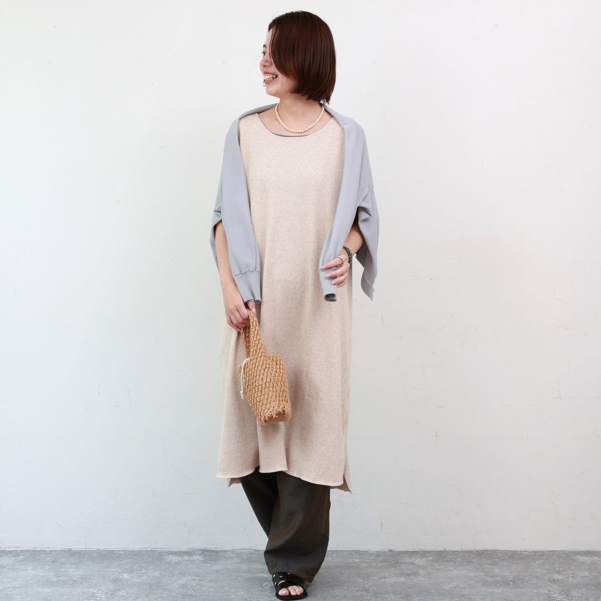 お家だけじゃない！街歩き＆夏旅にも着られる新作「リラックスウェア」のスタッフ3名レポ