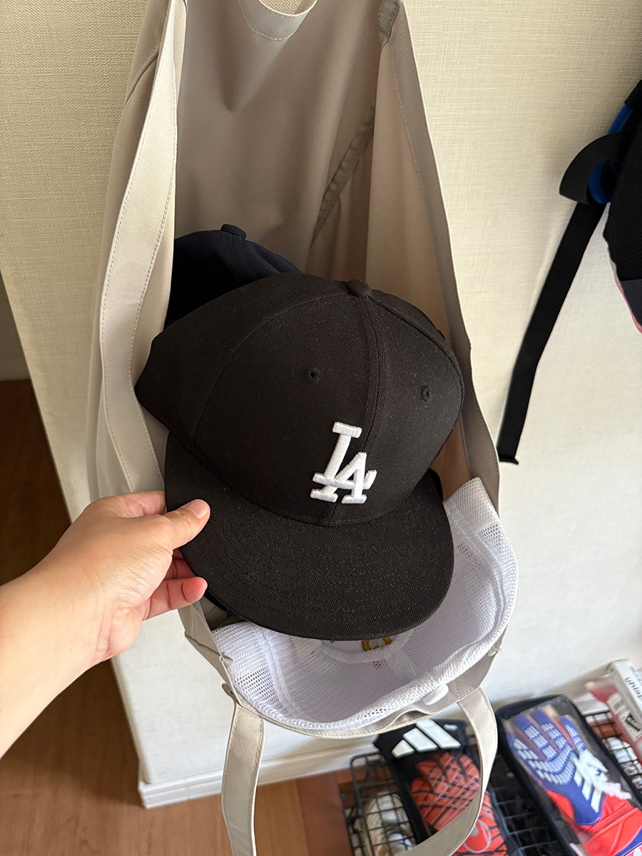 「吊り下げ収納バッグ」で収納のあらゆるお悩みを解決！しまいやすさ・高さ・中の見やすさも変わった、スタッフの実体験レポート