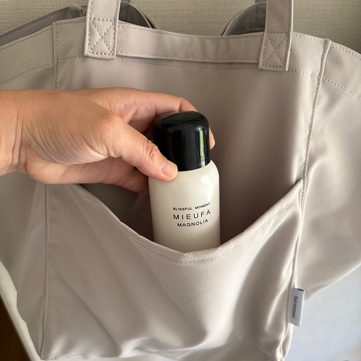 「吊り下げ収納バッグ」で収納のあらゆるお悩みを解決！しまいやすさ・高さ・中の見やすさも変わった、スタッフの実体験レポート