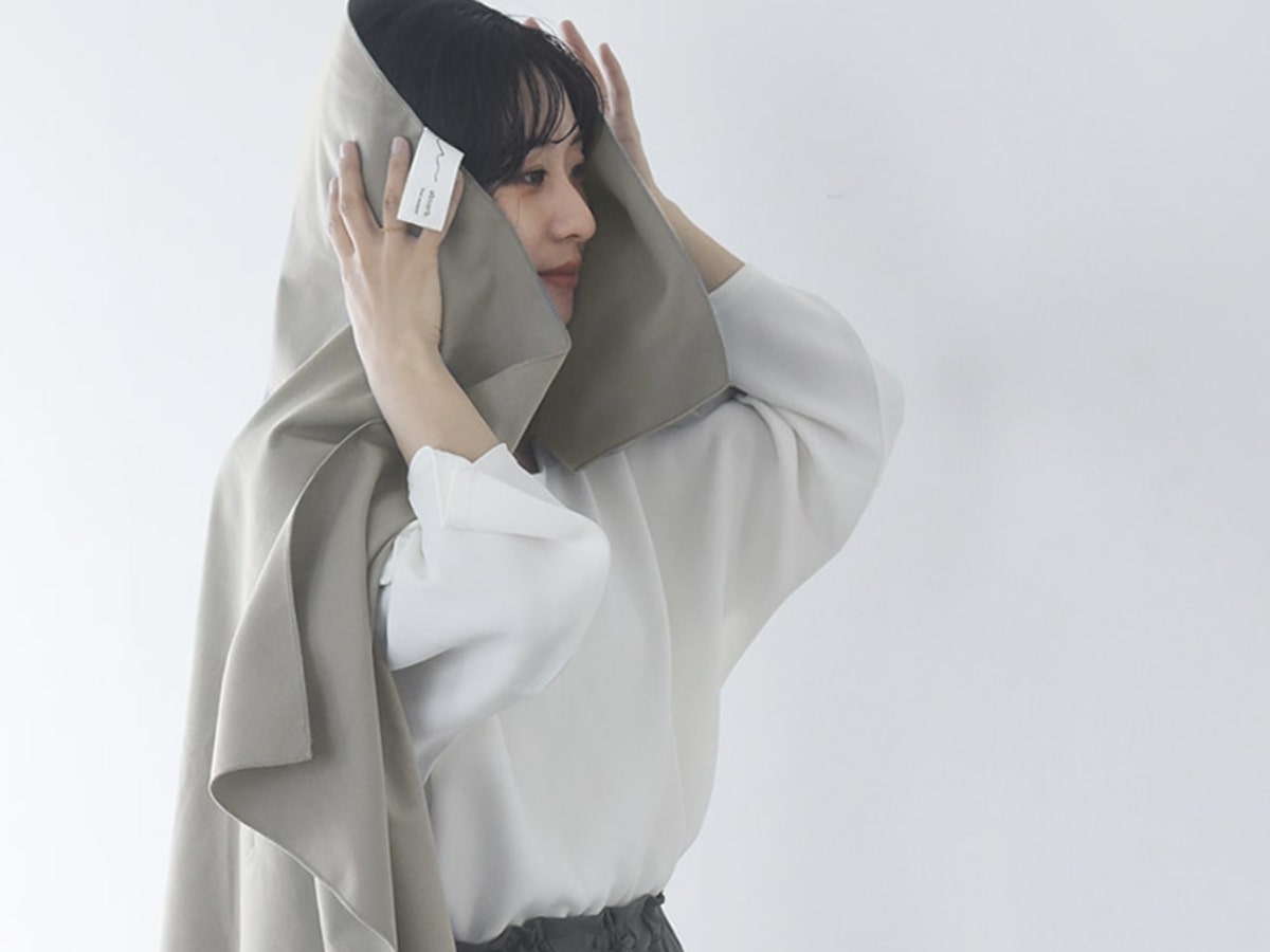 3倍吸ってすぐ乾く「手のひらサイズのバスタオル」、どんな時に使ってる？スタッフのリアルレポをお届け！