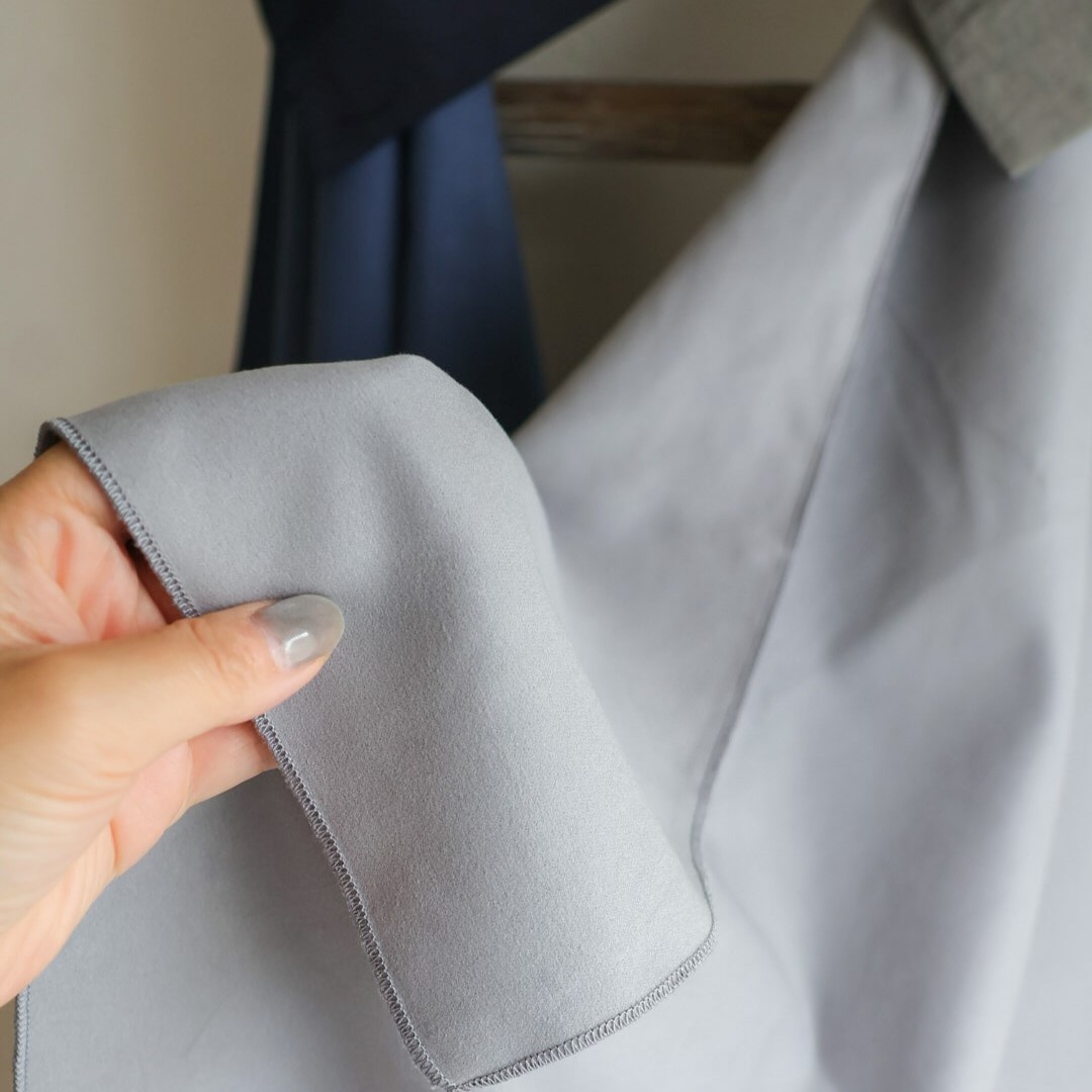 海・プールへ行くなら「手の平サイズのバスタオル」を。インスタグラマーさんも驚いた、超コンパクトタオルの実力とは？