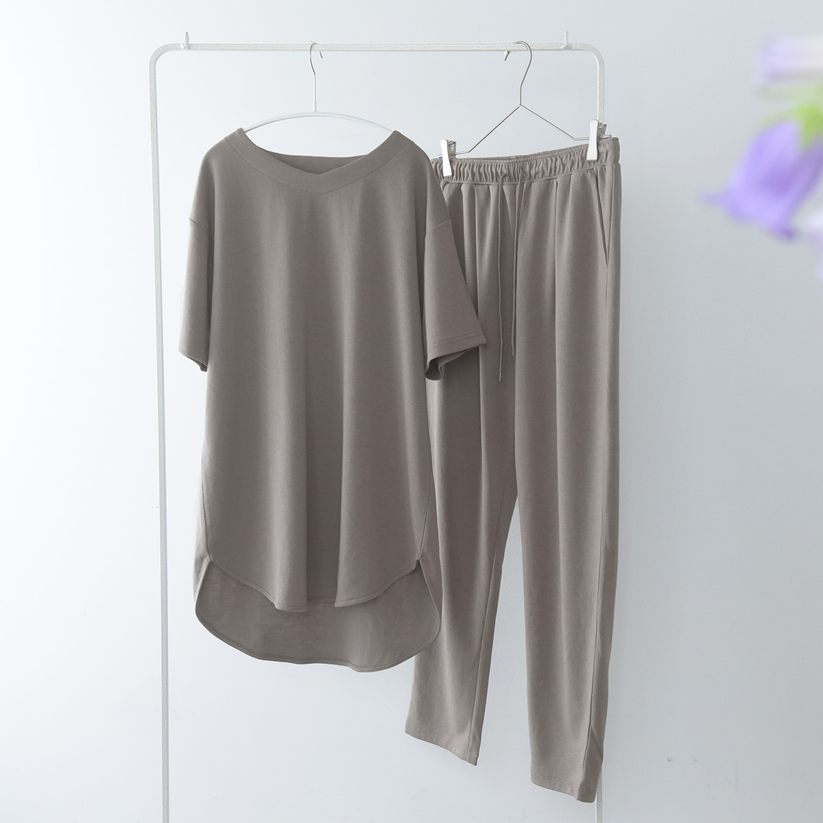 「着るだけで疲労回復」って本当？今話題の“リカバリーウェア”を肩こり＆冷えに悩むスタッフ3名が徹底レポート