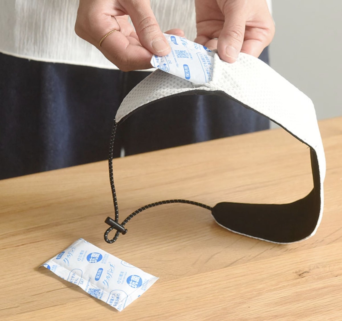 「水だけでヒンヤリ復活！」完売人気のネッククーラー、実際どうなの？インスタグラマーさんから正直レポが届きました