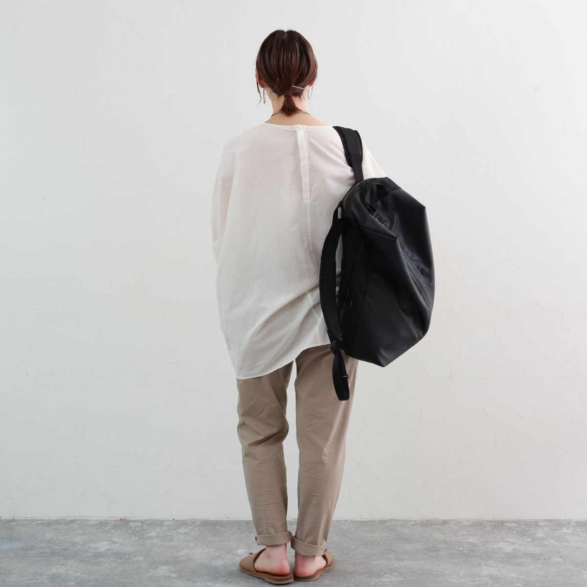 「暑すぎてオシャレは諦めモード。」そんな方に届けたい、今夏の新作ウェア2選のスタッフレポ