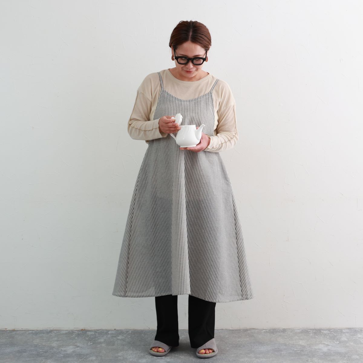 家事のやる気スイッチをオン。リニューアルして帰ってきた「まるでお洋服なキャミエプロン」のスタッフレポ