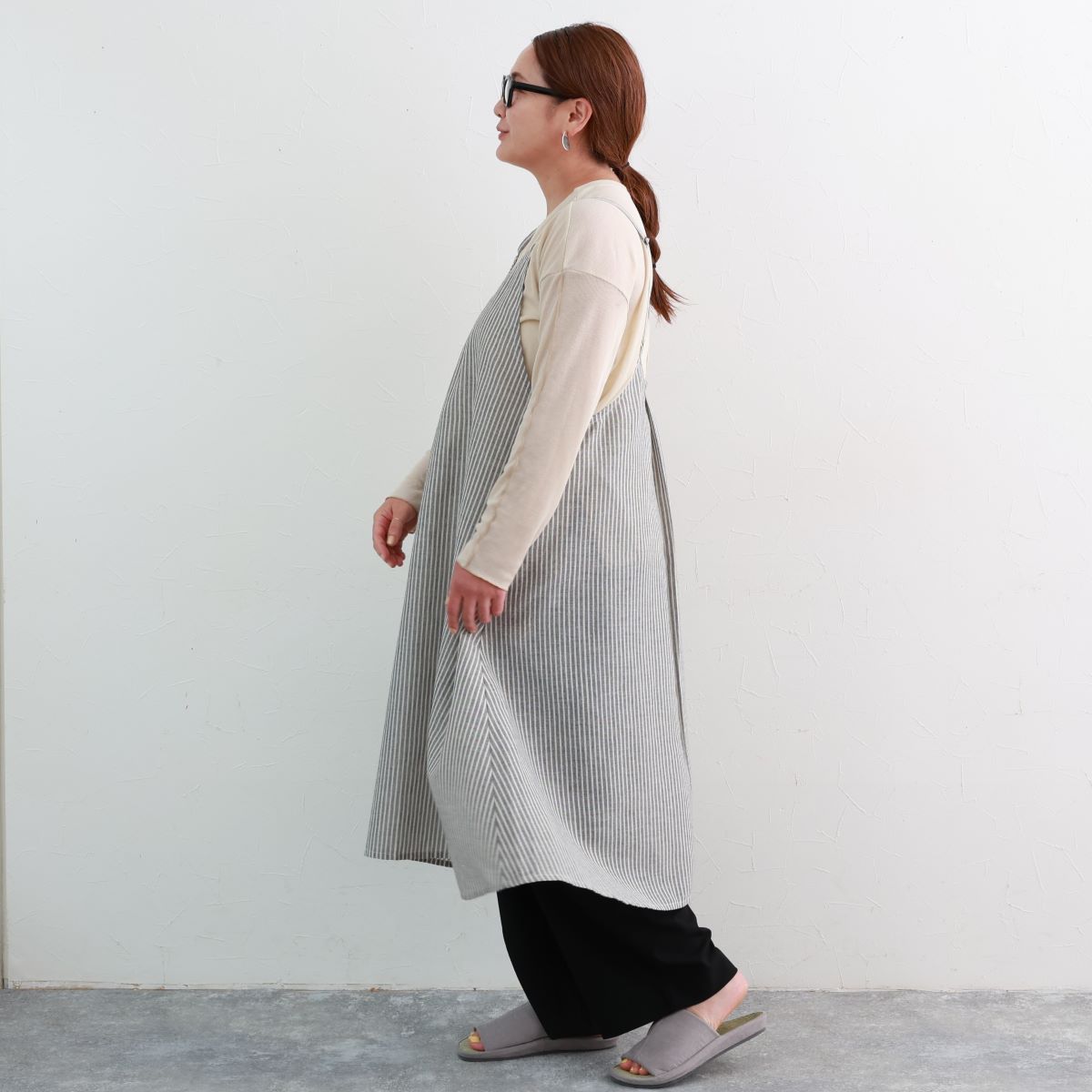 家事のやる気スイッチをオン。リニューアルして帰ってきた「まるでお洋服なキャミエプロン」のスタッフレポ