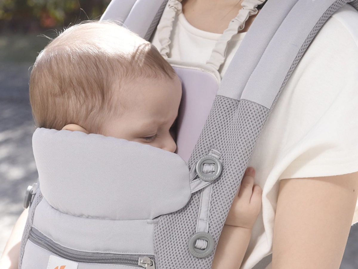 ベビーの熱中症対策！ひんやりシートで真夏のベビーカー・抱っこに安心を【インスタグラマーさんのもの選び】