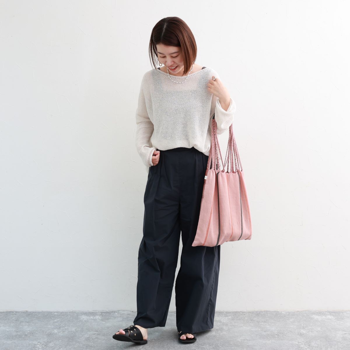 和紙の良さって？夏の盛りから秋まで活躍する「涼感トップス」の深堀りレポート