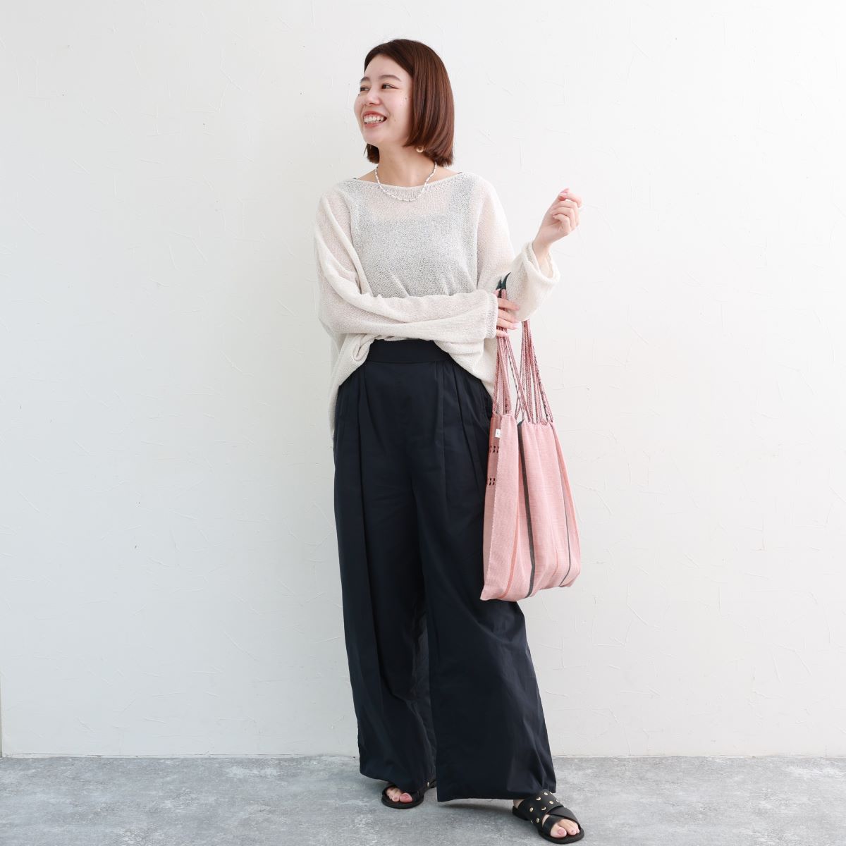 和紙の良さって？夏の盛りから秋まで活躍する「涼感トップス」の深堀りレポート