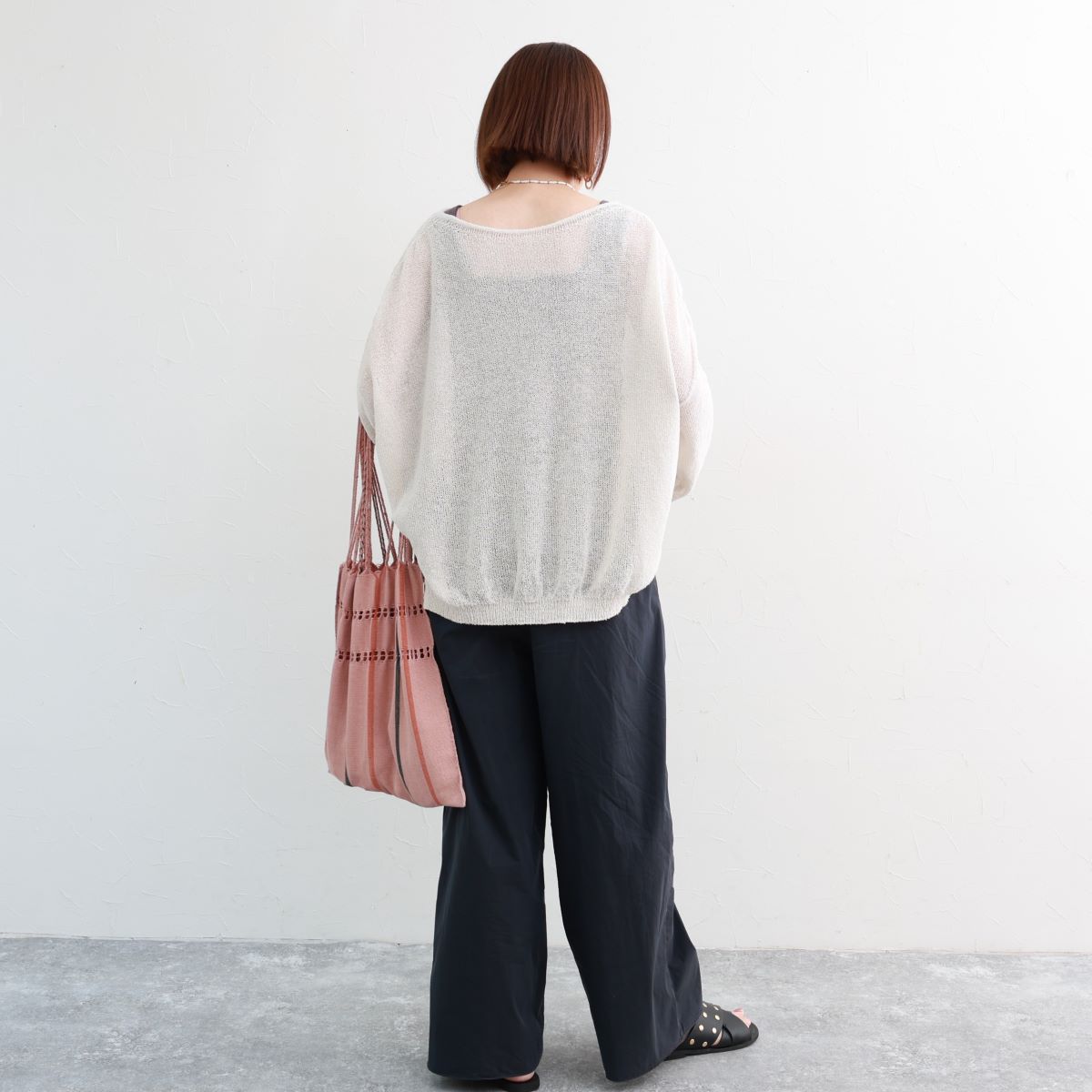 和紙の良さって？夏の盛りから秋まで活躍する「涼感トップス」の深堀りレポート