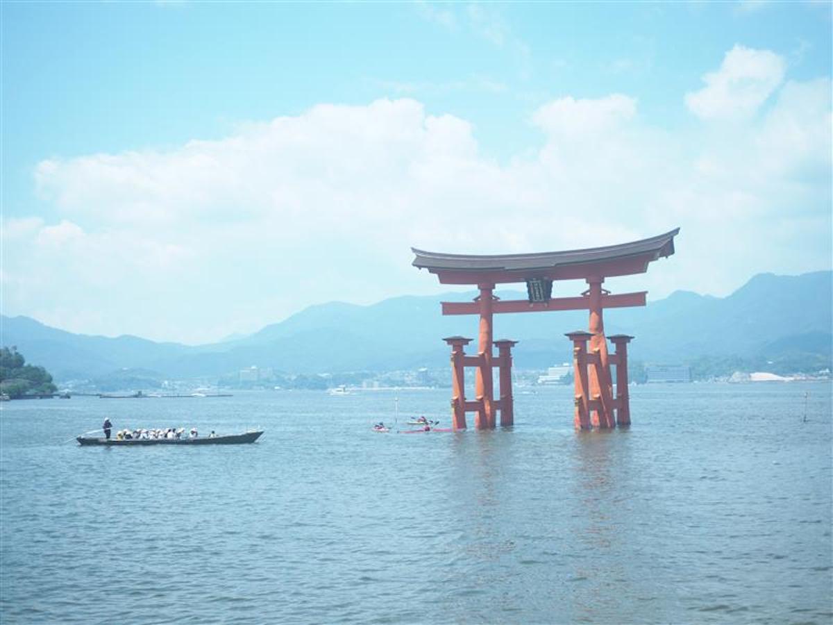 防災だけじゃない『どこでもお風呂』シュッとスプレーするだけの全身シャンプー、スタッフはこんな時に使っています