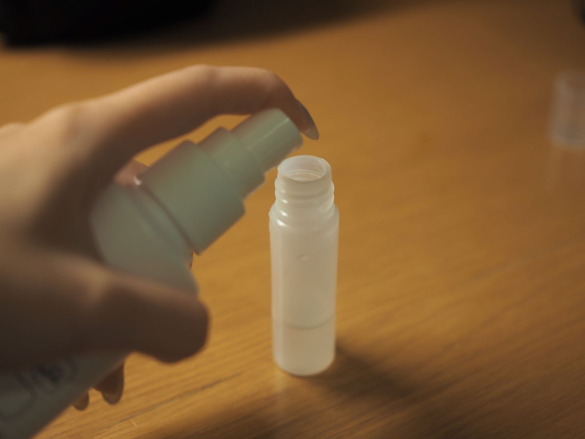 防災だけじゃない『どこでもお風呂』シュッとスプレーするだけの全身シャンプー、スタッフはこんな時に使っています