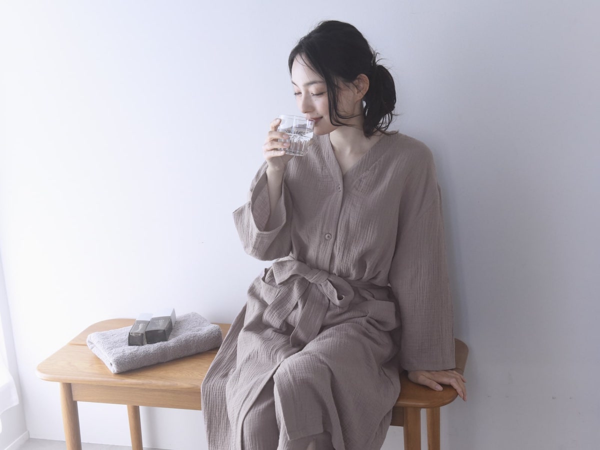 あの『湯上りワンピ』に3wayで着られるガウン誕生！秋冬のワンオペ「子どもとお風呂」の心強〜い味方に