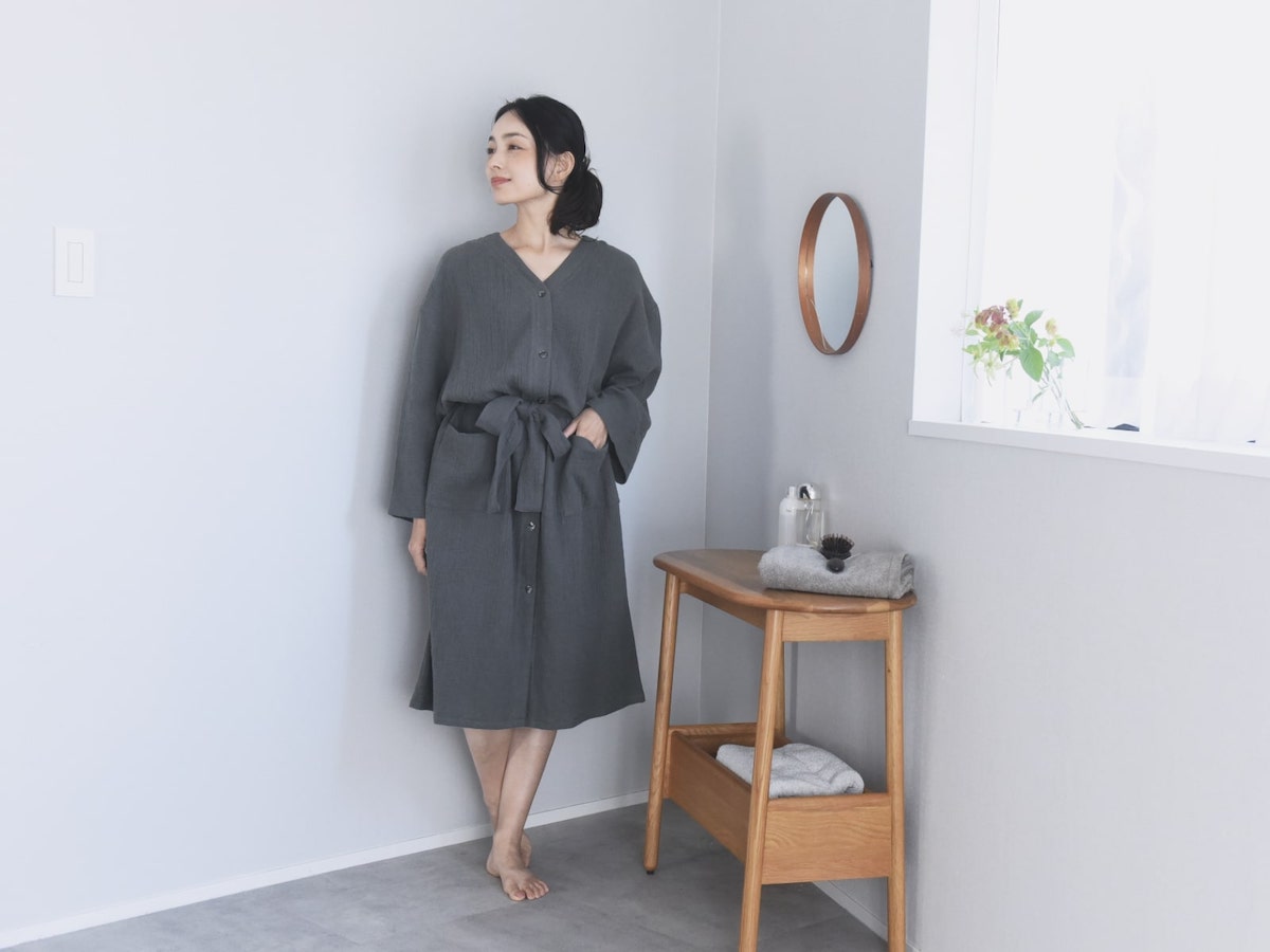 あの『湯上りワンピ』に3wayで着られるガウン誕生！秋冬のワンオペ「子どもとお風呂」の心強〜い味方に