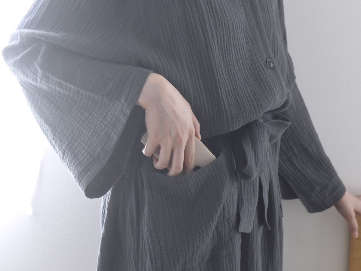 あの『湯上りワンピ』に3wayで着られるガウン誕生！秋冬のワンオペ「子どもとお風呂」の心強〜い味方に