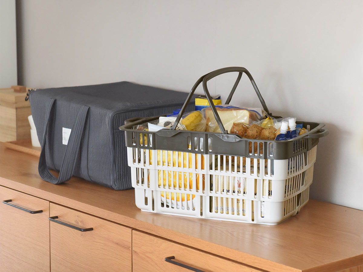 “便利だけどかさばる問題”を解決！折り畳めるレジカゴ＆まるごと保冷バッグでまとめ買いをスムーズに