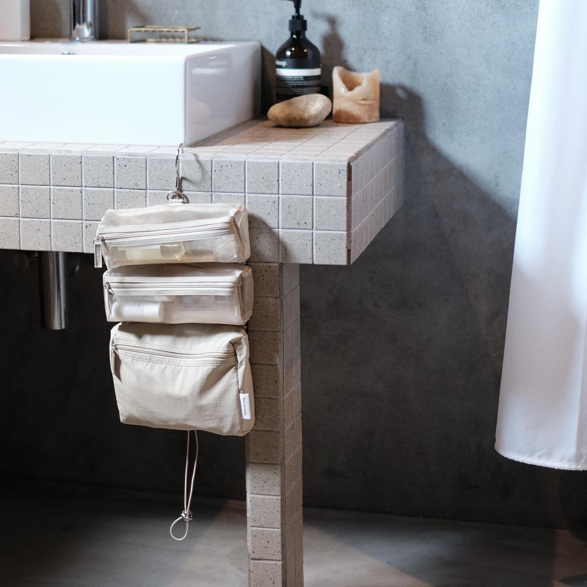 「必要な分だけ」カスタムできる旅ポーチ。荷造り上手なインスタグラマーさんの活用術とは？