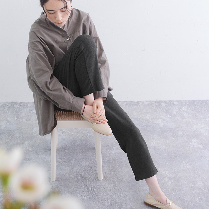 あの「リラパン」が帰ってきた！“楽ちんキレイ”を叶える人気者パンツのスタッフ着回しレポ