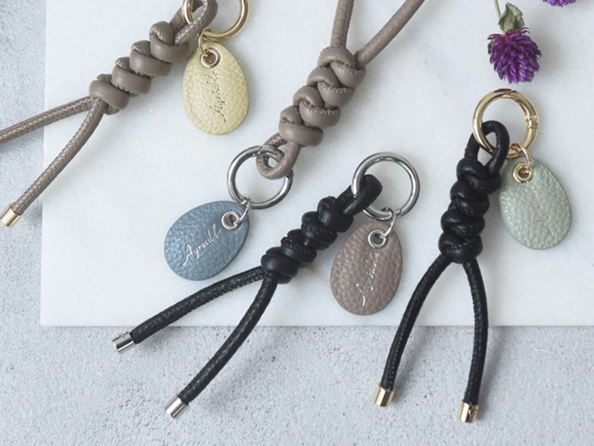 【検証】Agreable牛革チャームはどんなバッグにも合うのか！？スタッフが私物バッグで試してみました