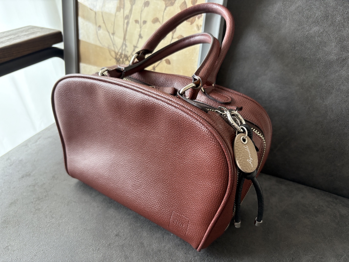 【検証】Agreable牛革チャームはどんなバッグにも合うのか！？スタッフが私物バッグで試してみました