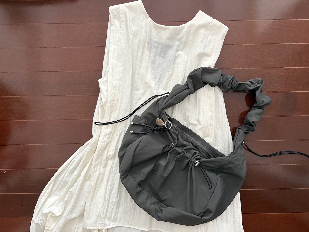 【検証】Agreable牛革チャームはどんなバッグにも合うのか！？スタッフが私物バッグで試してみました