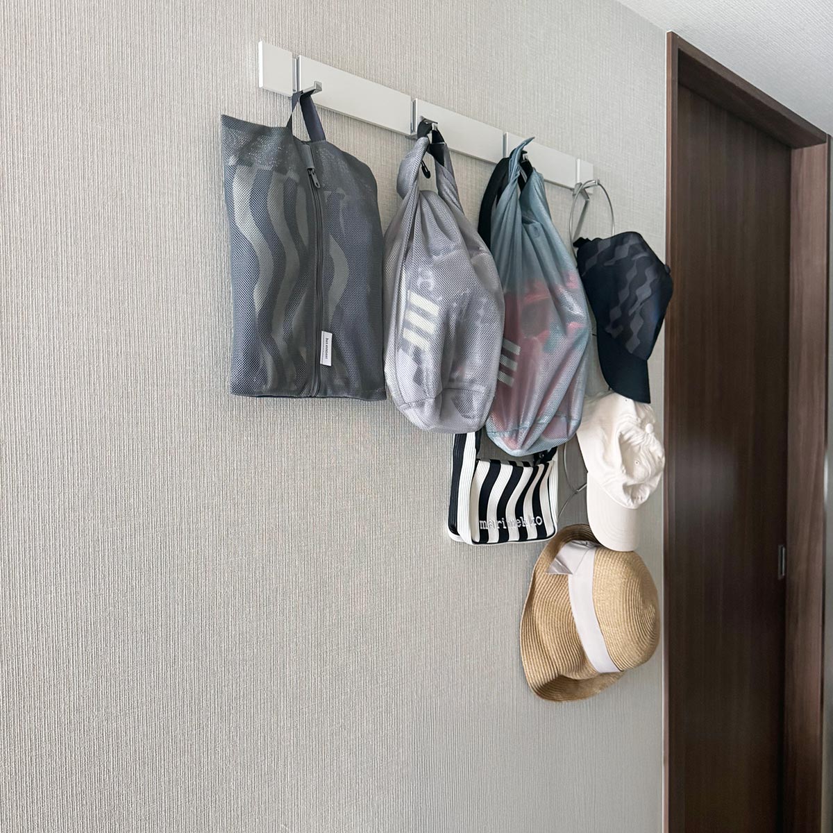 旅やジム、ヨガのお供にも！洗濯機ポンッができる「メッシュトラベルポーチ」でプチストレスを解決