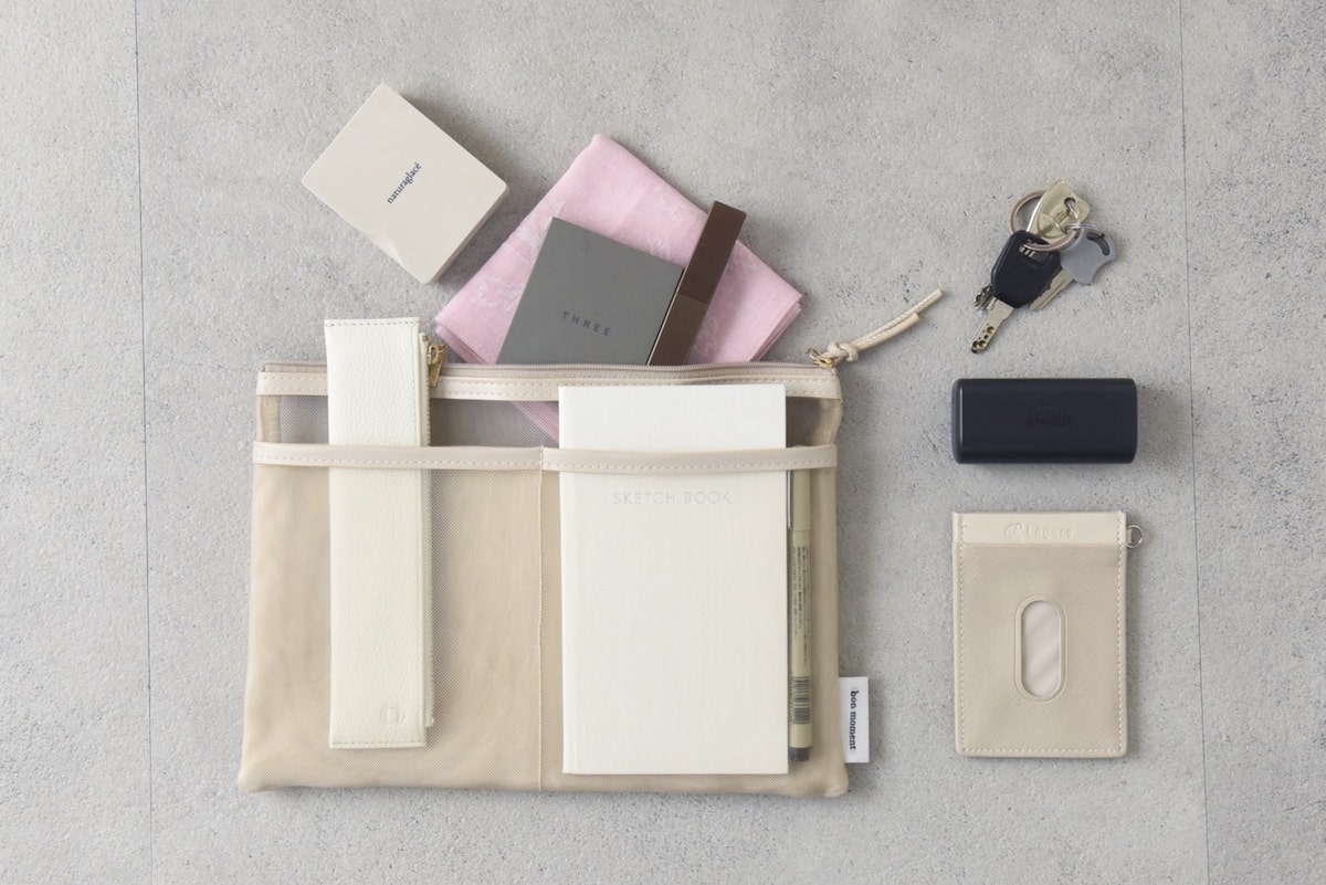 ポケット少なめバッグの救世主！ごちゃつく小物がまとまる『メッシュバッグインバッグ』のスタッフ愛用レポ