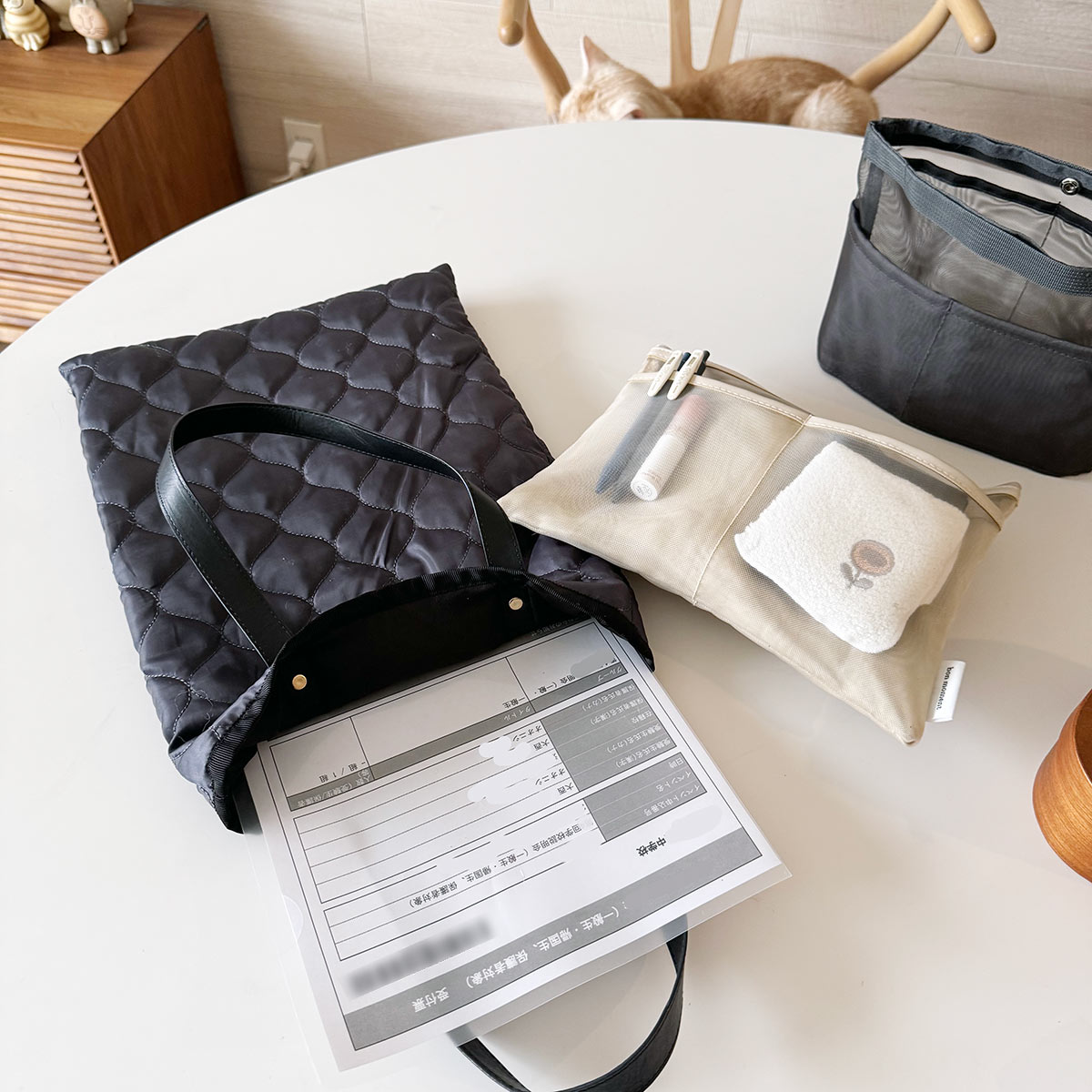 ポケット少なめバッグの救世主！ごちゃつく小物がまとまる『メッシュバッグインバッグ』のスタッフ愛用レポ