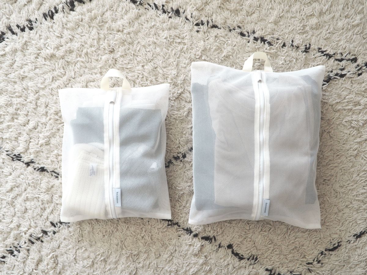 面倒な後片付けが一手間減る！「洗濯ネットになる衣類ポーチ」で旅行後の荷ほどきが快適に