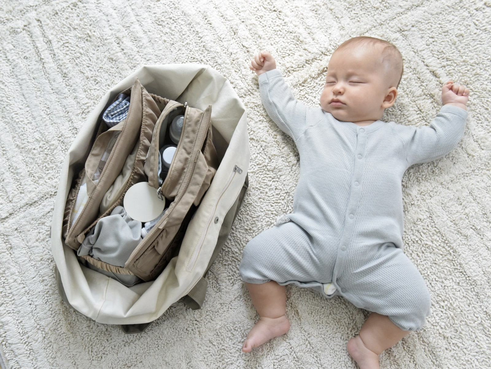 ただのトートが多機能マザーズバッグに変身！ママのための究極バッグインバッグが誕生