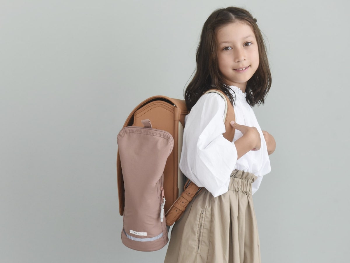 水筒がランドセルと一体化！？インスタグラマーさんも始めてる『手ぶら通学』のススメ