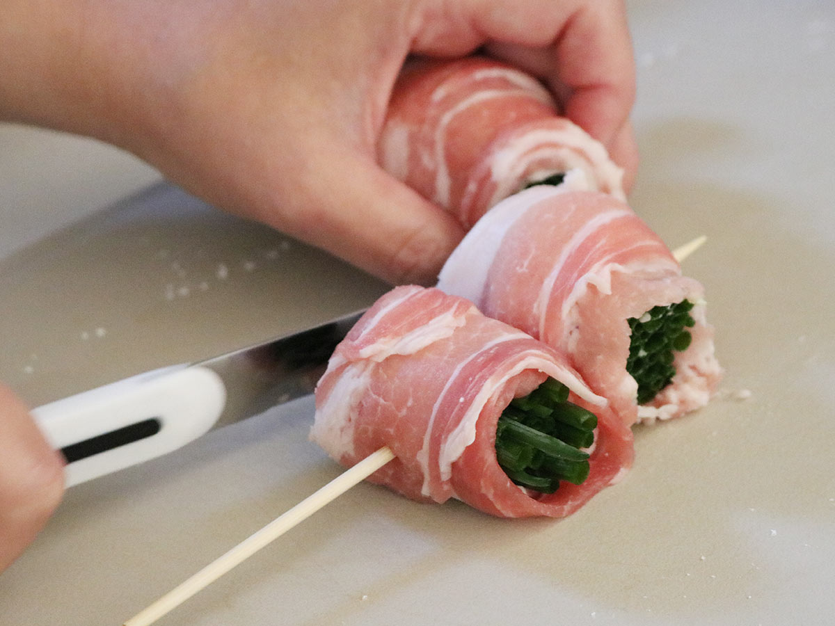 「超少煙グリル」でホームパーティーが盛り上がる！肉巻き＆チーズフォンデュの楽しみ方をご紹介