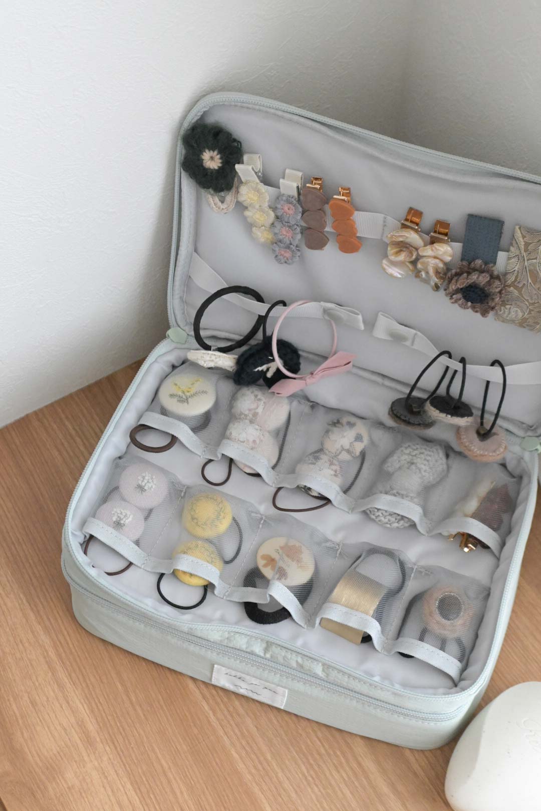 すっきり収納＆毎朝ワクワク！宝石箱みたいな「ヘアアクセ収納」のある暮らし【インスタグラマーさんのもの選び】