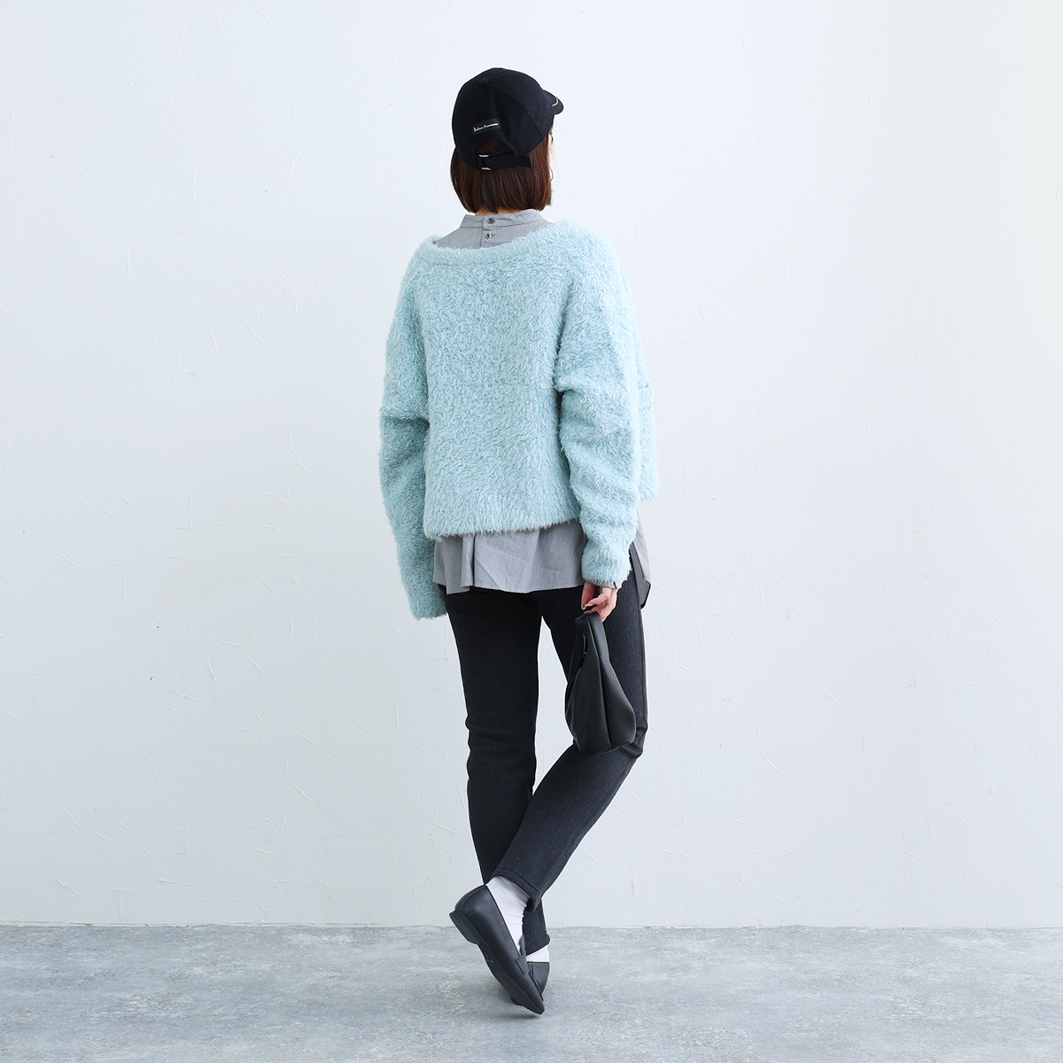 あったかパンツの最高峰はコレ！年末年始もぬくぬく過ごせる「裏ベロアver.」をスタッフが試着