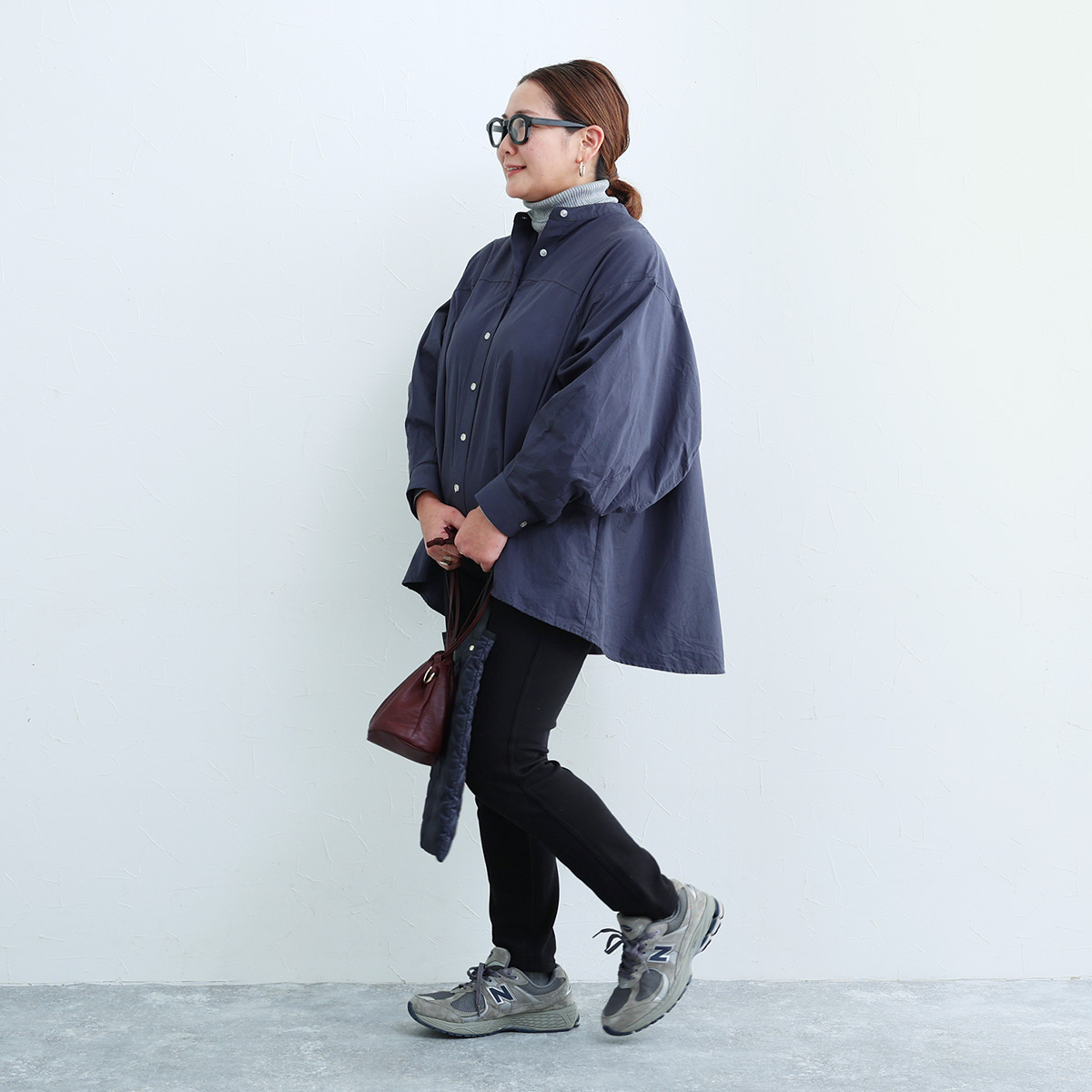 あったかパンツの最高峰はコレ！年末年始もぬくぬく過ごせる「裏ベロアver.」をスタッフが試着