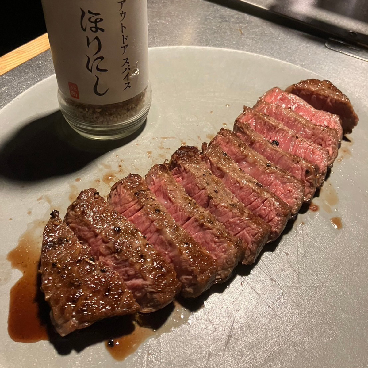 包丁を出すほどでもない「ちょい切り」からガッツリお肉まで。スタッフがずーっと使い続けてる「テーブルナイフ」