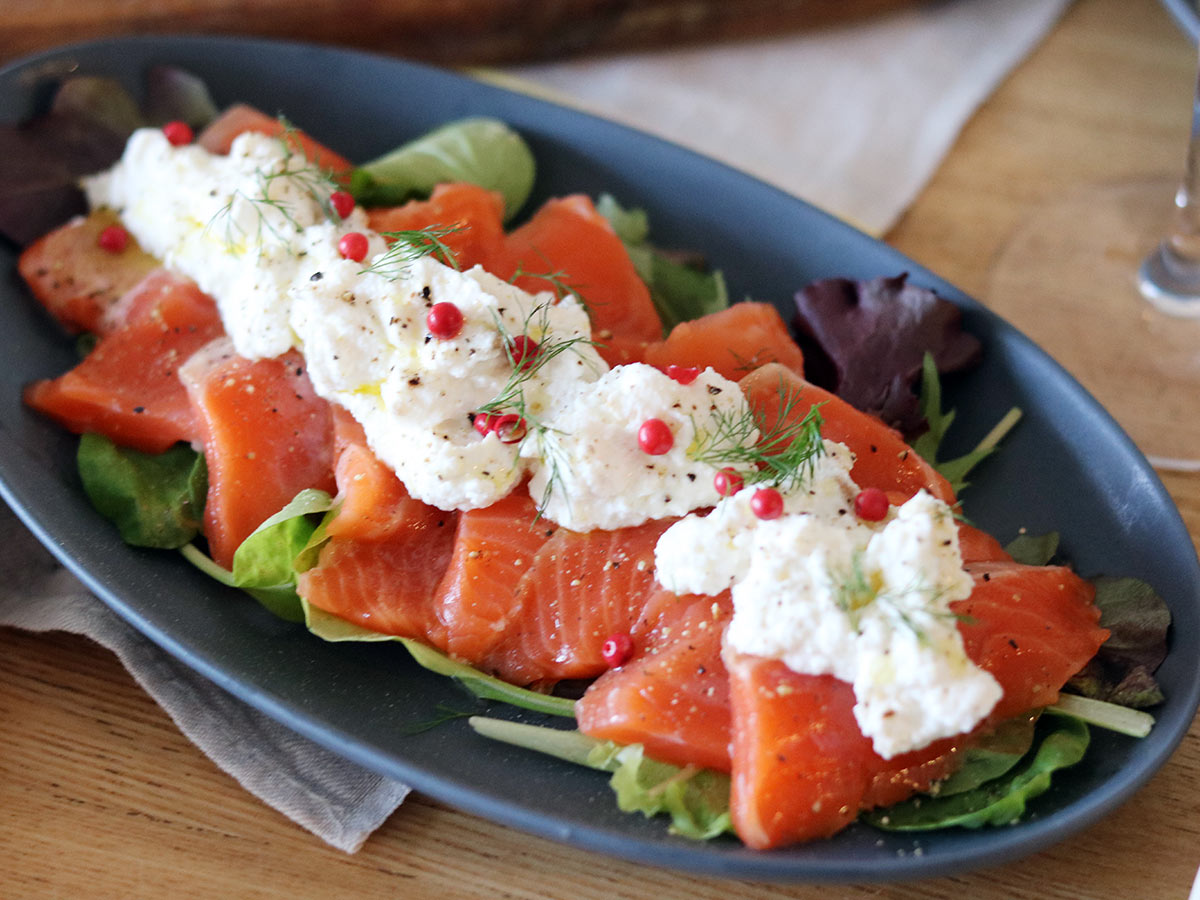 包丁を出すほどでもない「ちょい切り」からガッツリお肉まで。スタッフがずーっと使い続けてる「テーブルナイフ」