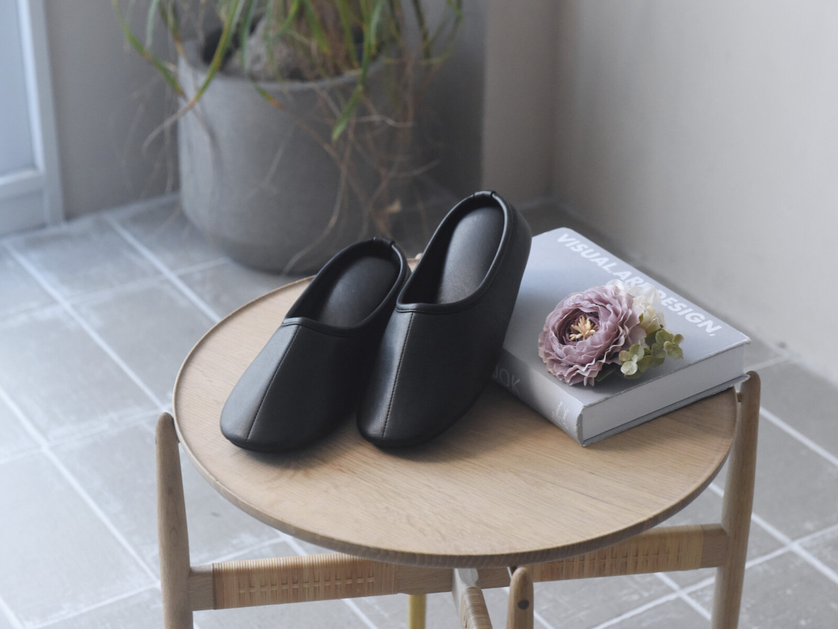 入園・入学式スタイルをキレイに見せたい！ママの願いを「+3cm」に込めたインヒール入り携帯スリッパが遂に完成