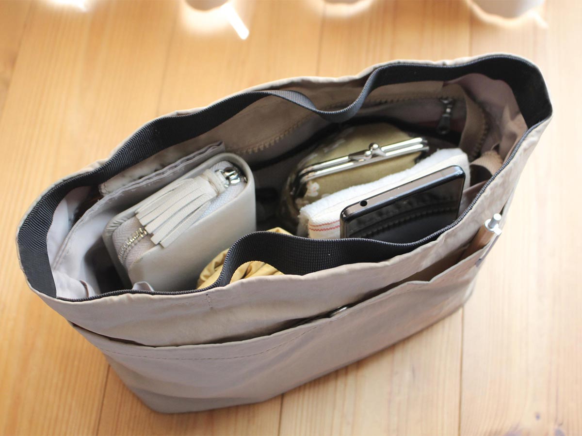 小さいかな？と思ったけれど。薄型バッグインバッグが思った以上に便利だった話