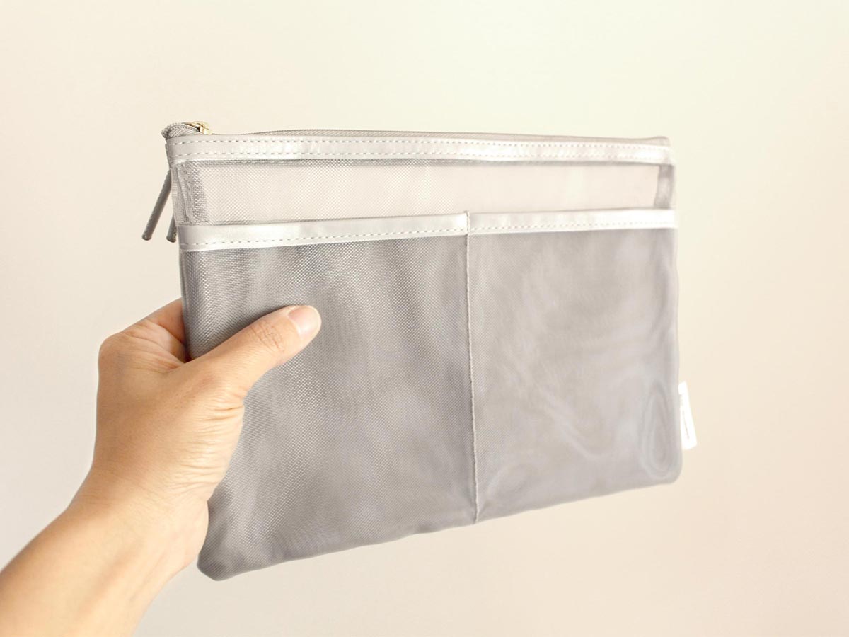 小さいかな？と思ったけれど。薄型バッグインバッグが思った以上に便利だった話