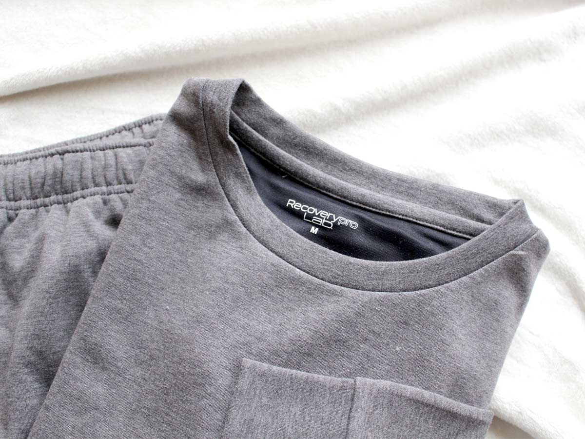 実際どうなの？「着るだけで疲れが取れる」話題のリカバリーウェア、1ヶ月続けてみました