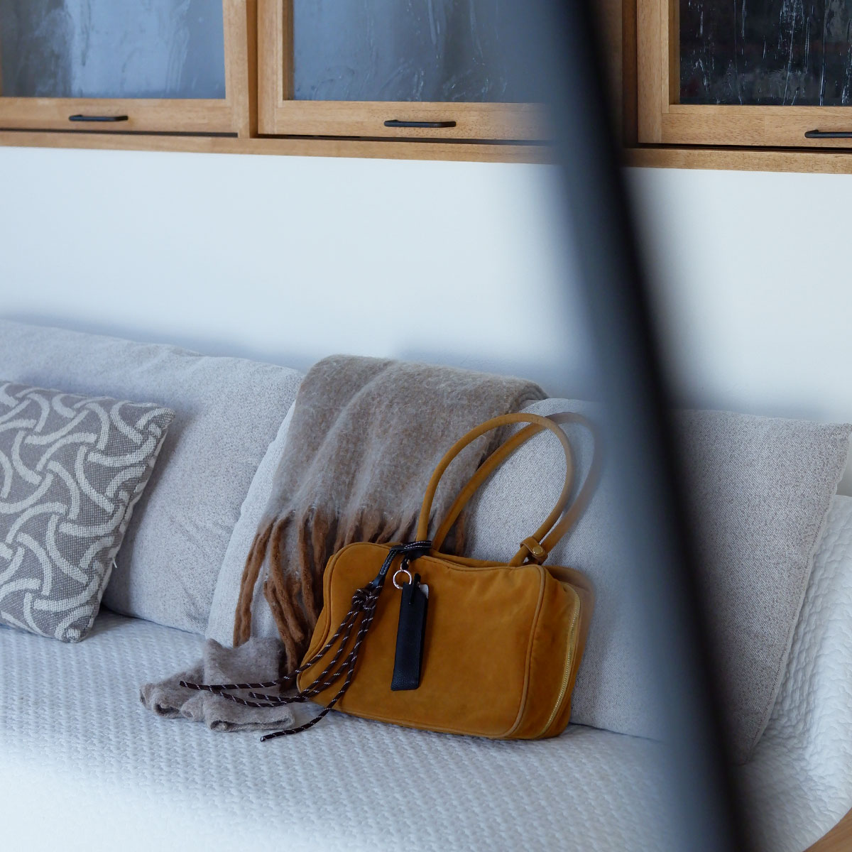 「じぶん時間」のお供に1本のペン。習い事にカフェタイム、お仕事にも、スタッフが愛用している大人のペンホルダー