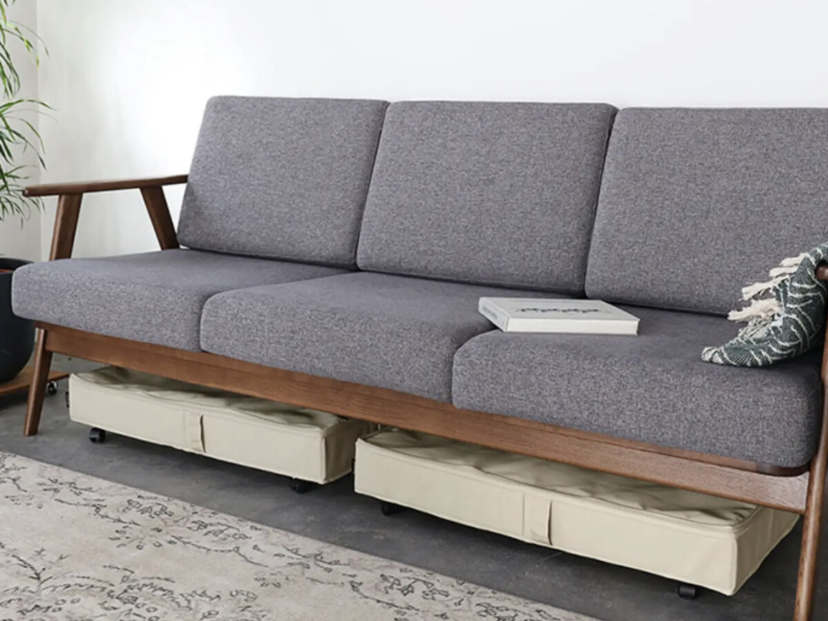 衣替えにもコレ便利！スイーッと出し入れできるベッド下収納で暮らしを整える【インスタグラマーさんのもの選び】