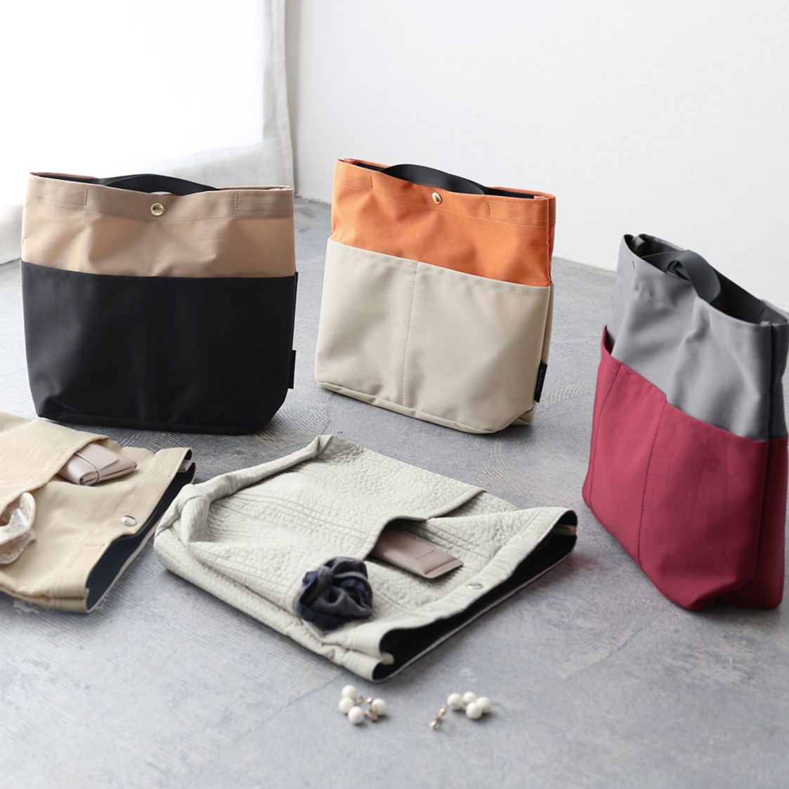 人気の理由はこのシルエット。ごちゃつきバッグを卒業！整頓上手な「バッグインバッグ」新作スタッフレポ