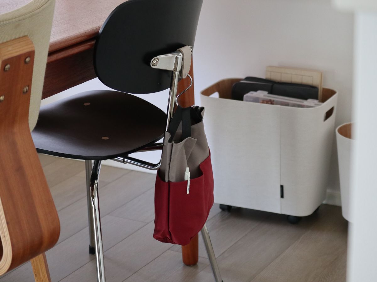 人気の理由はこのシルエット。ごちゃつきバッグを卒業！整頓上手な「バッグインバッグ」新作スタッフレポ