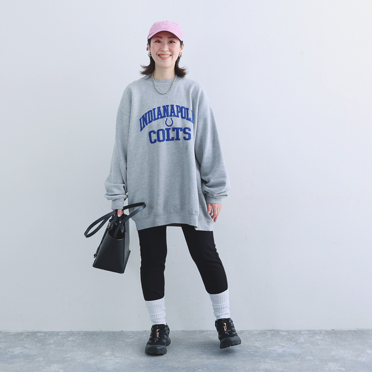 春の即戦力、360度グーーーンと伸びるストレッチパンツ。ベストセラーのはき心地をスタッフ4名がチェック