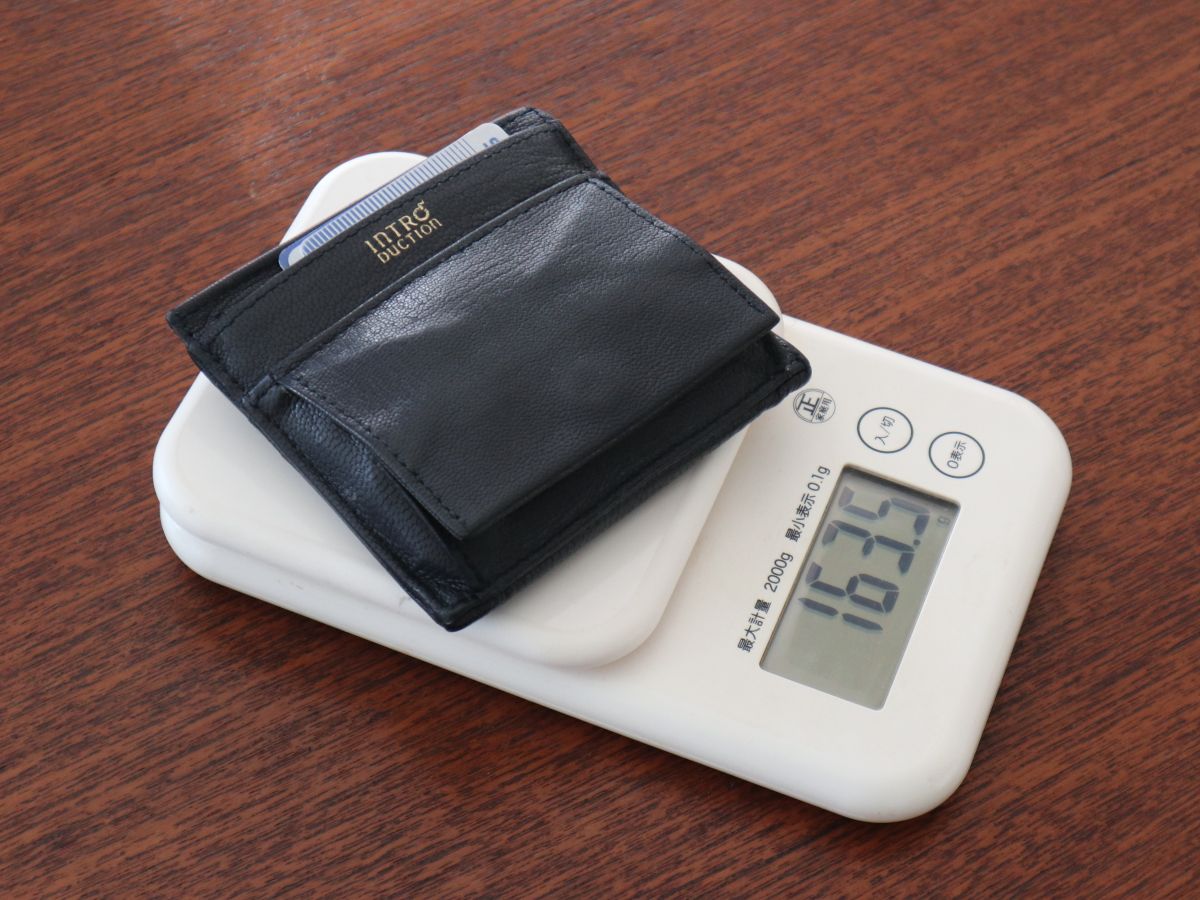 春のお財布決～めた！ミニマル派スタッフのハートを掴んだ、わずか8mmの新作はこれ