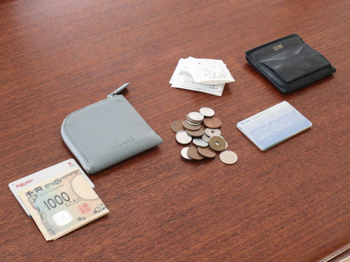 春のお財布決～めた！ミニマル派スタッフのハートを掴んだ、わずか8mmの新作はこれ