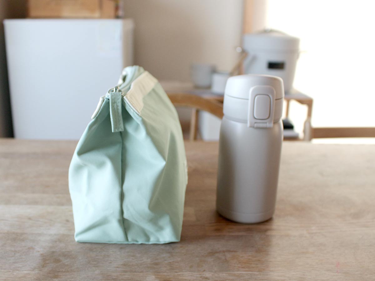 春からの学童弁当に。しっかり入るのにかさばらない！持ち手すっきりランチバッグ